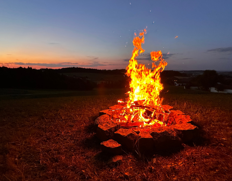 Wintersonnenwende am Starnberger See: Wann Tutzing das uralte Brauchtum der Wintersonnenwende feiert.