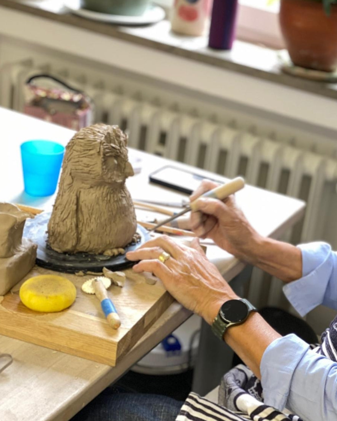 Keramik Workshop für Frauen. Gestalte dein Herztier aus Ton.